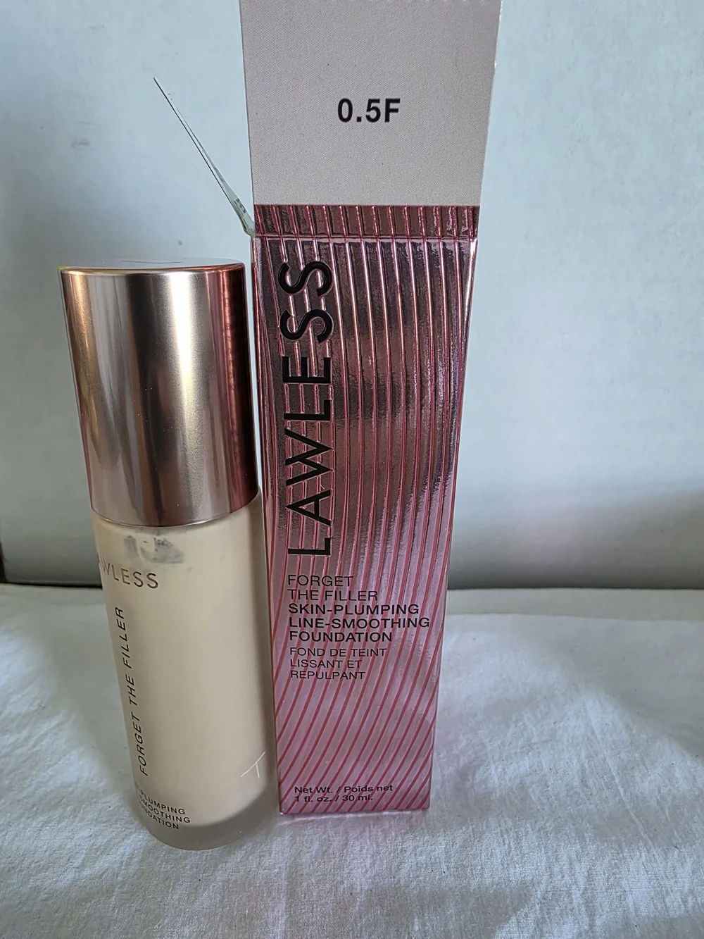 LAWLESS Forget The Filler Foundation in 0.5F